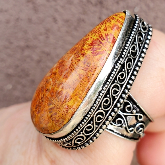 New Oversized Coral Fossil 925 Silver Statement Ring. - Picture 6 of 14